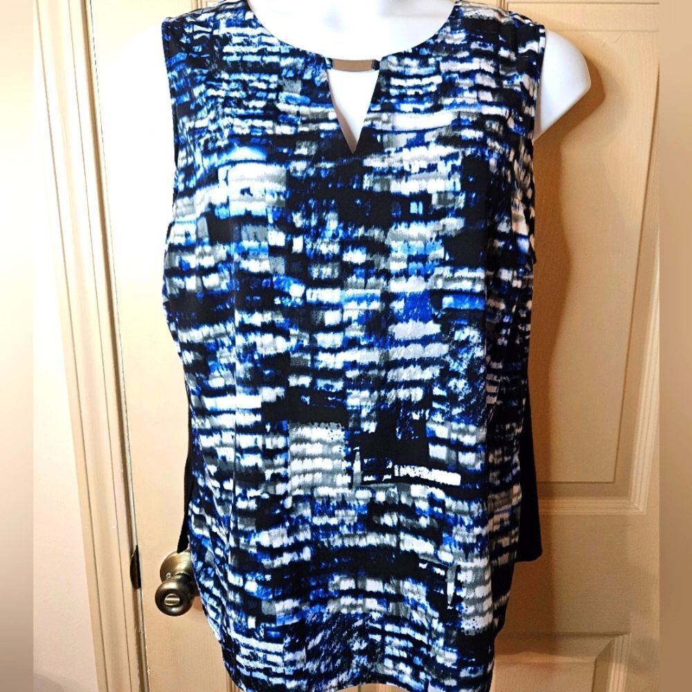 #184 Calvin Klein Cobalt blue-black, white design front Sleeveless blouse.sze.M